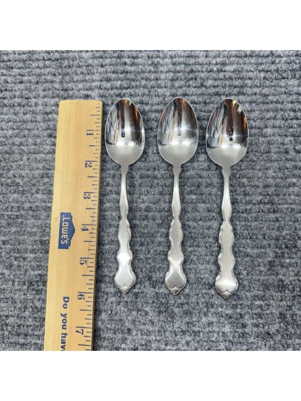 Lot Of 3 Oneida VALERIE Dessert Soup Spoons Tablespoons Distinction Deluxe HH - Picture 2 of 6